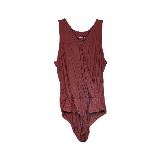 Torrid Plus Size Brick Red Super Soft CrissCross Surplice Bodysuit Size 3X - Picture 2 of 8